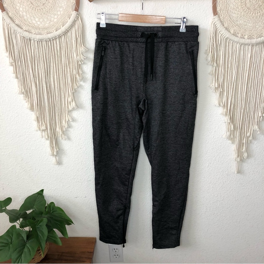 CSG gray zip ankle men’s sweatpants size large